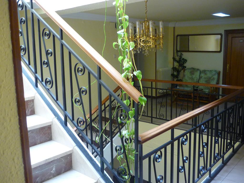הואסקה Hostal El Centro מראה חיצוני תמונה
