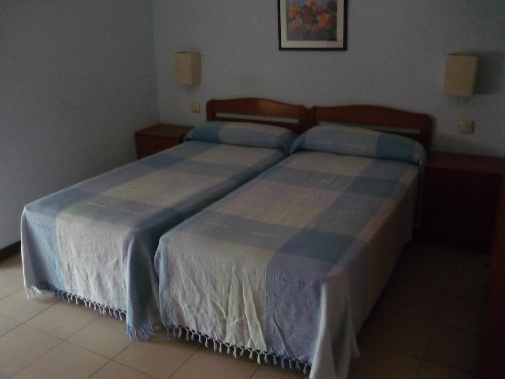 הואסקה Hostal El Centro חדר תמונה