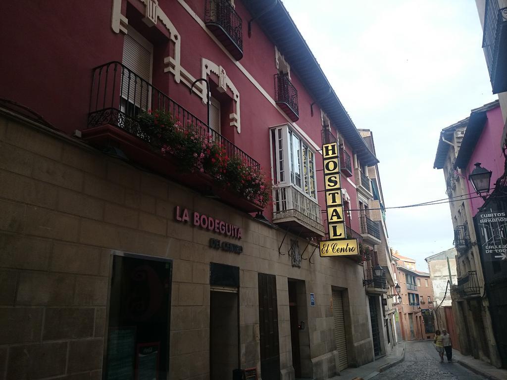 הואסקה Hostal El Centro מראה חיצוני תמונה